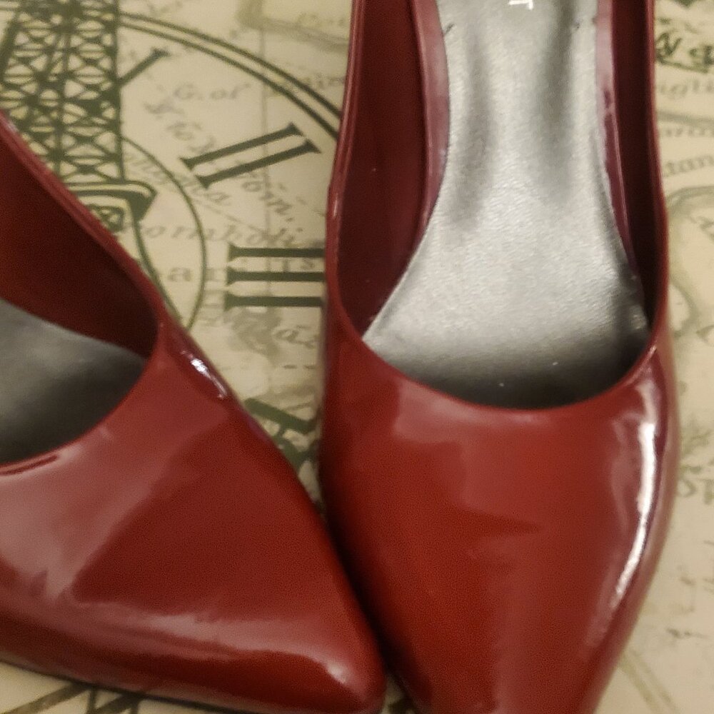 PUMPS - Picture 6 of 7